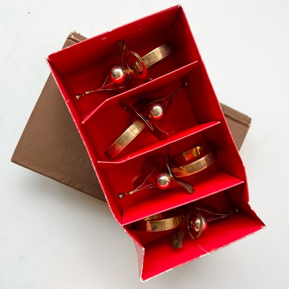 Brass Angel napkin holder - Picture 8 of 9